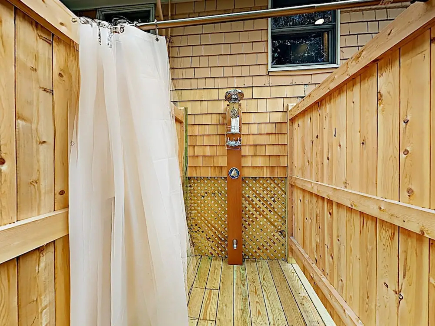 Beautiful Popponesset Beach On Deans Pond 3 Bedroom Home