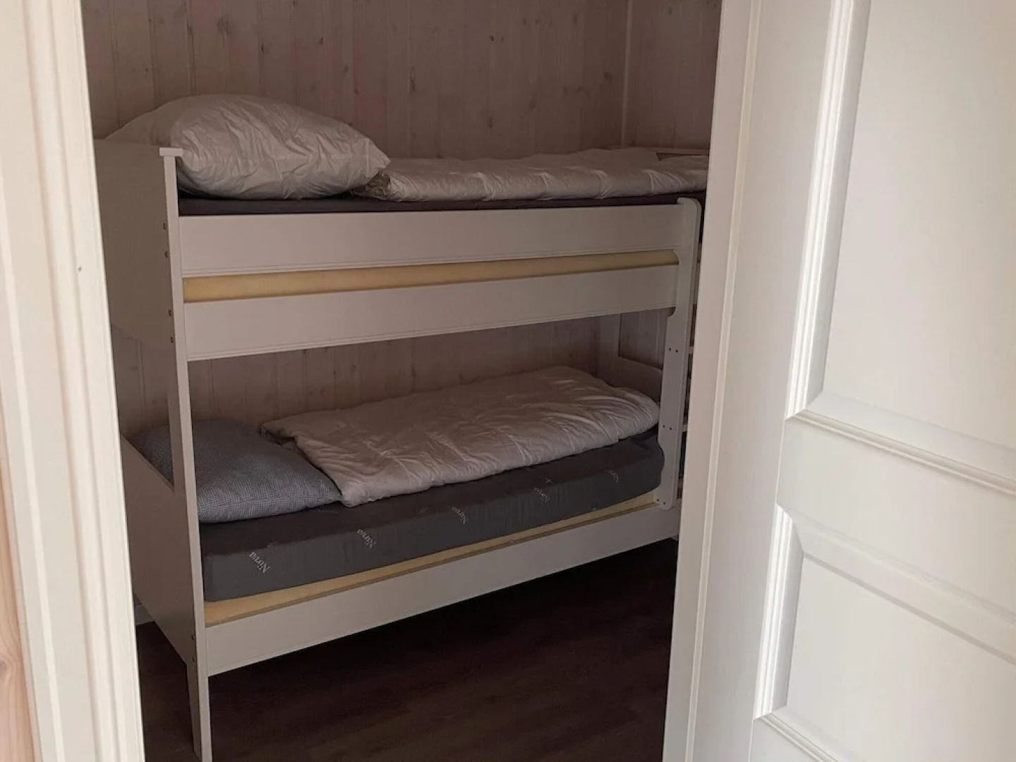6-person Holiday Home Rubbestadneset