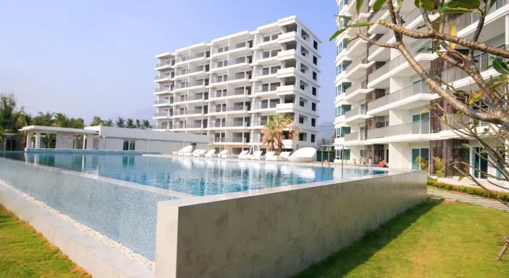 The Sea Condo @Pranburi