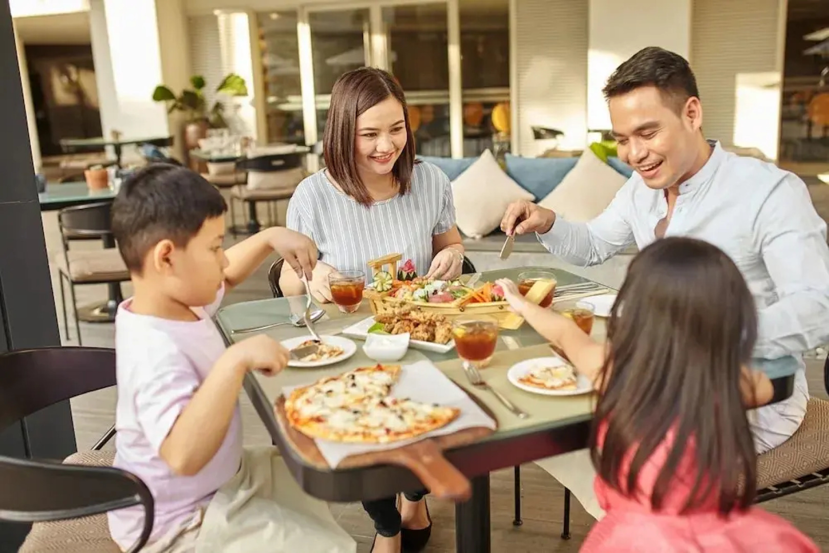 Holiday Inn Clark Field