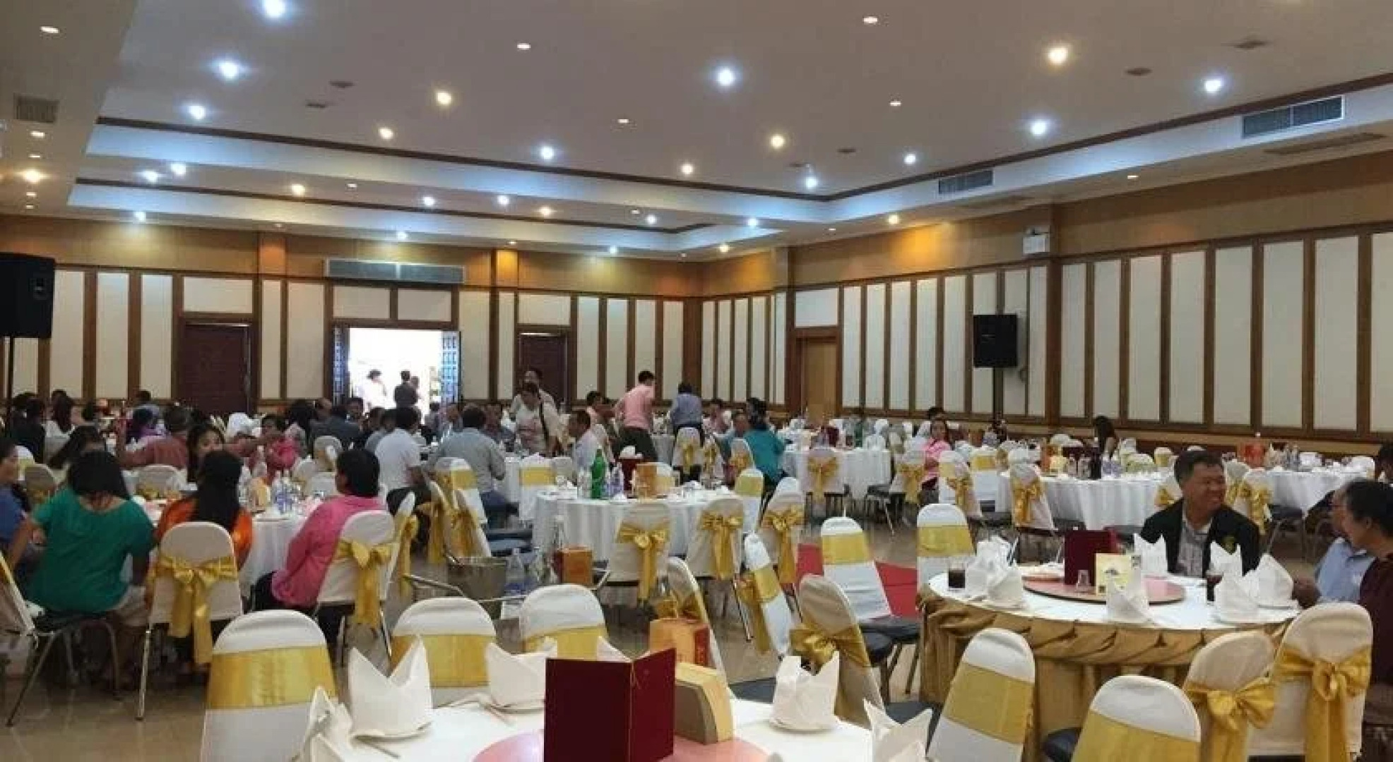 Tangerine Ville Hotel