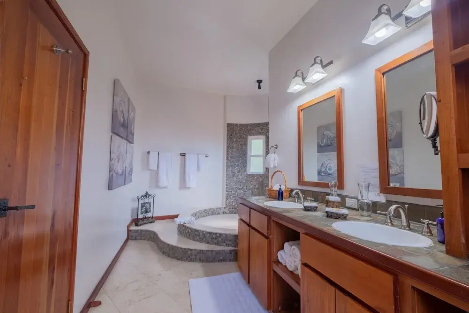 Indigo Belize 2b 3 Bedroom Condo by RedAwning