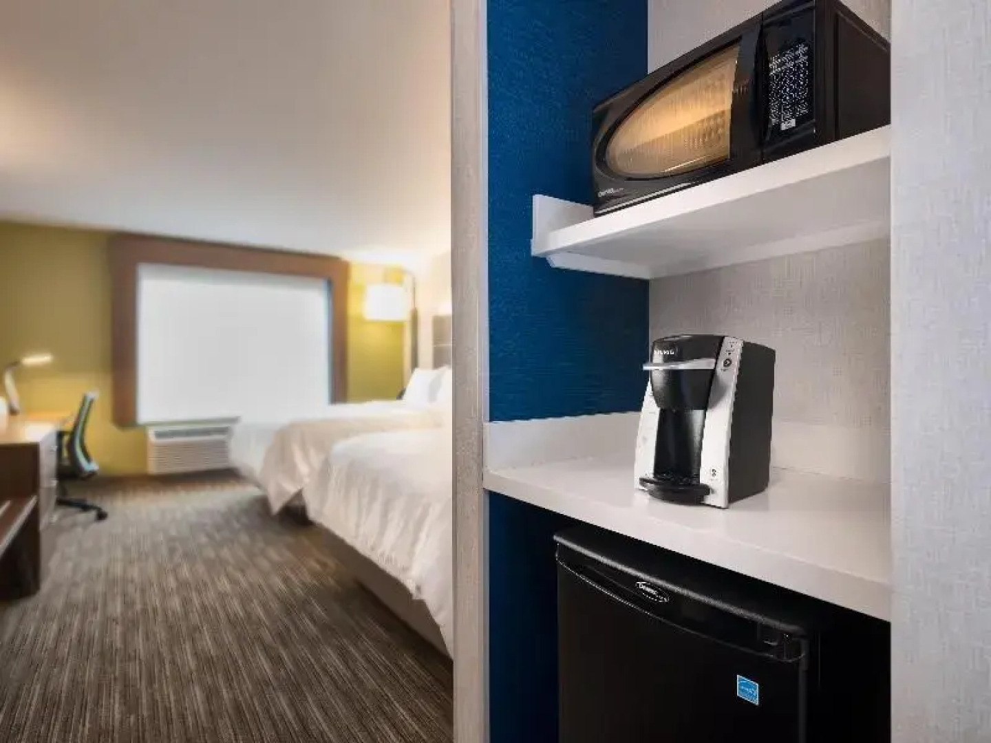 Hol. Inn Exp. and Suites SALEM NORTH - KEIZER