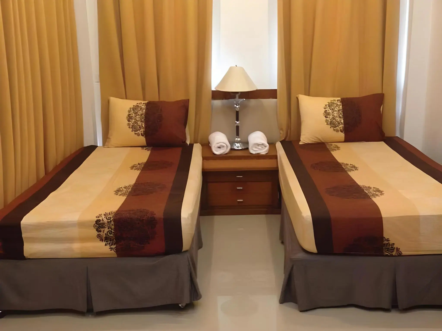 Damnoen Care Resort