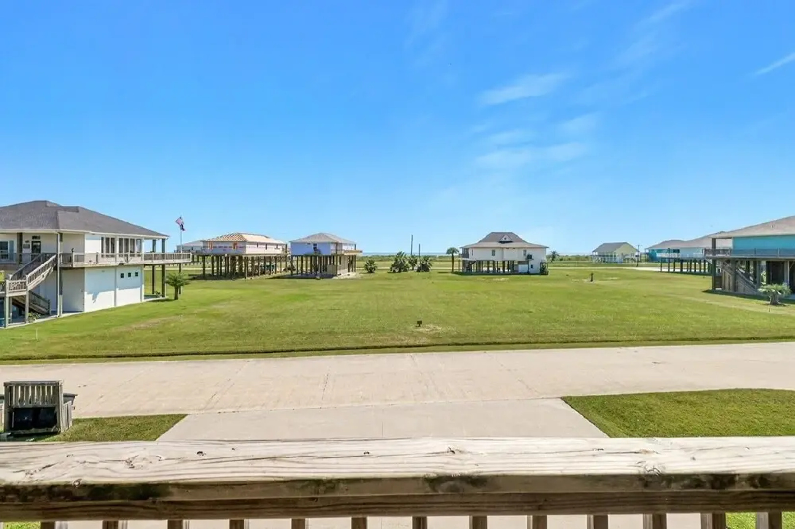 Chateau Mingo 3 Bedroom Home by RedAwning