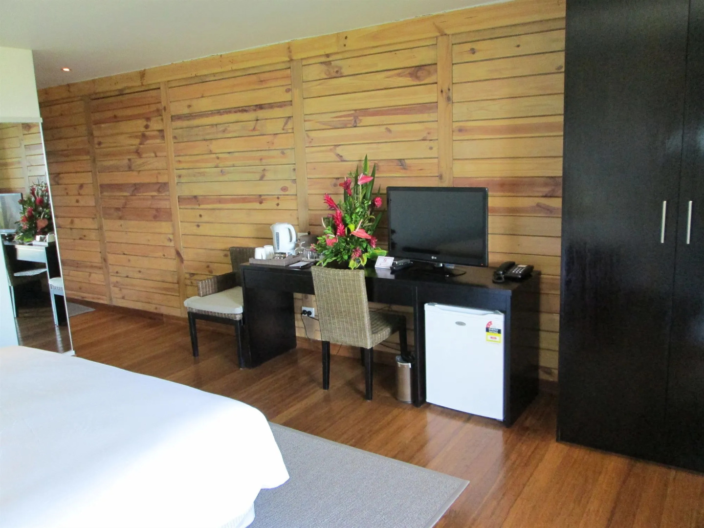 Aga Reef Resort and Spa