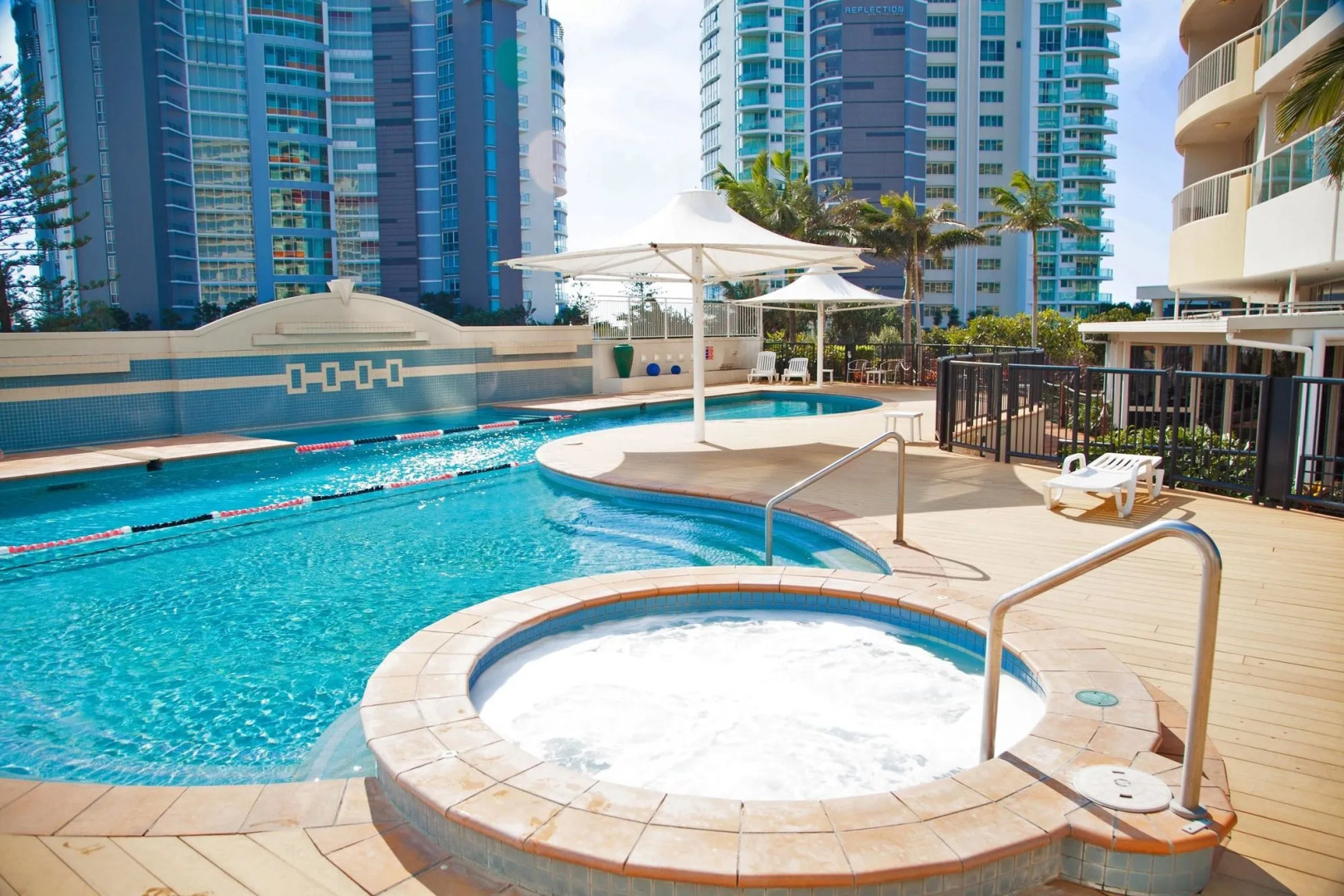 Mantra Twin Towns Resort