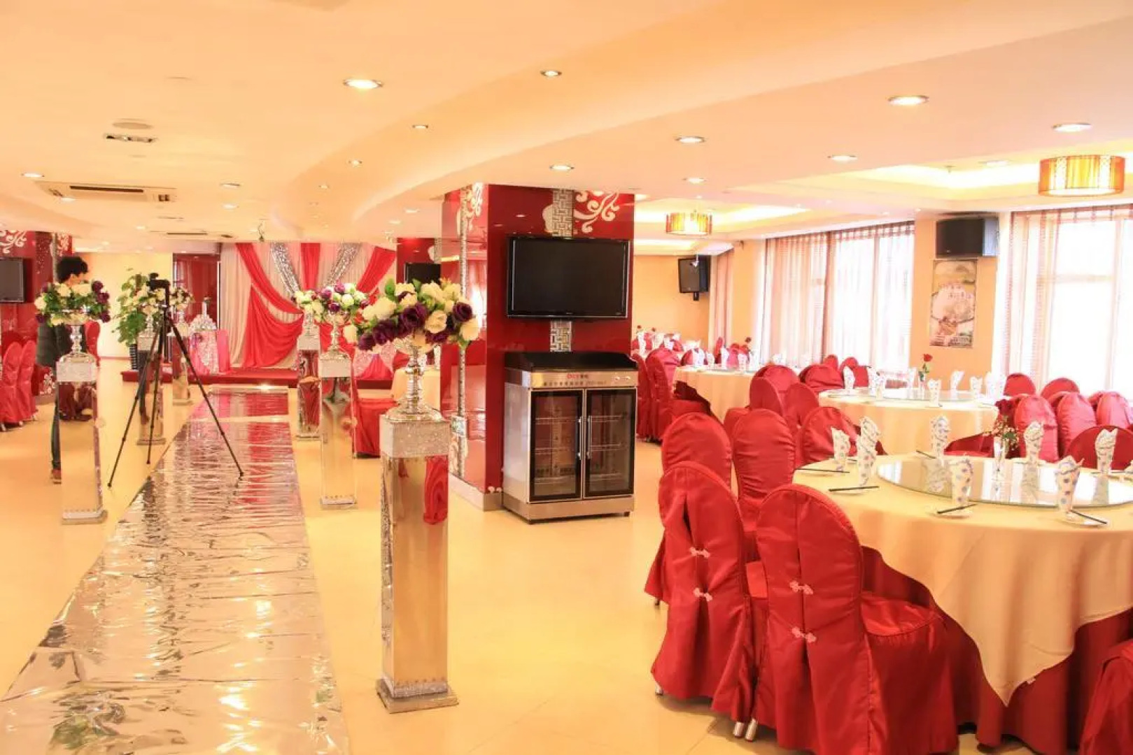 Oriental Pearl International Hotel