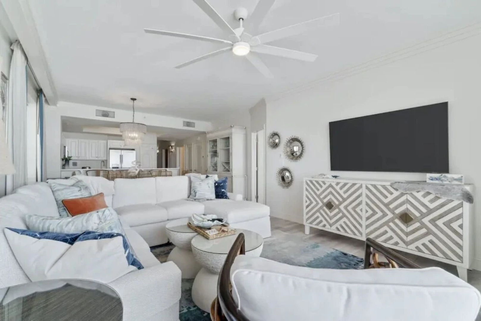 Sea Salt Villa 3 Bedroom Condo by RedAwning