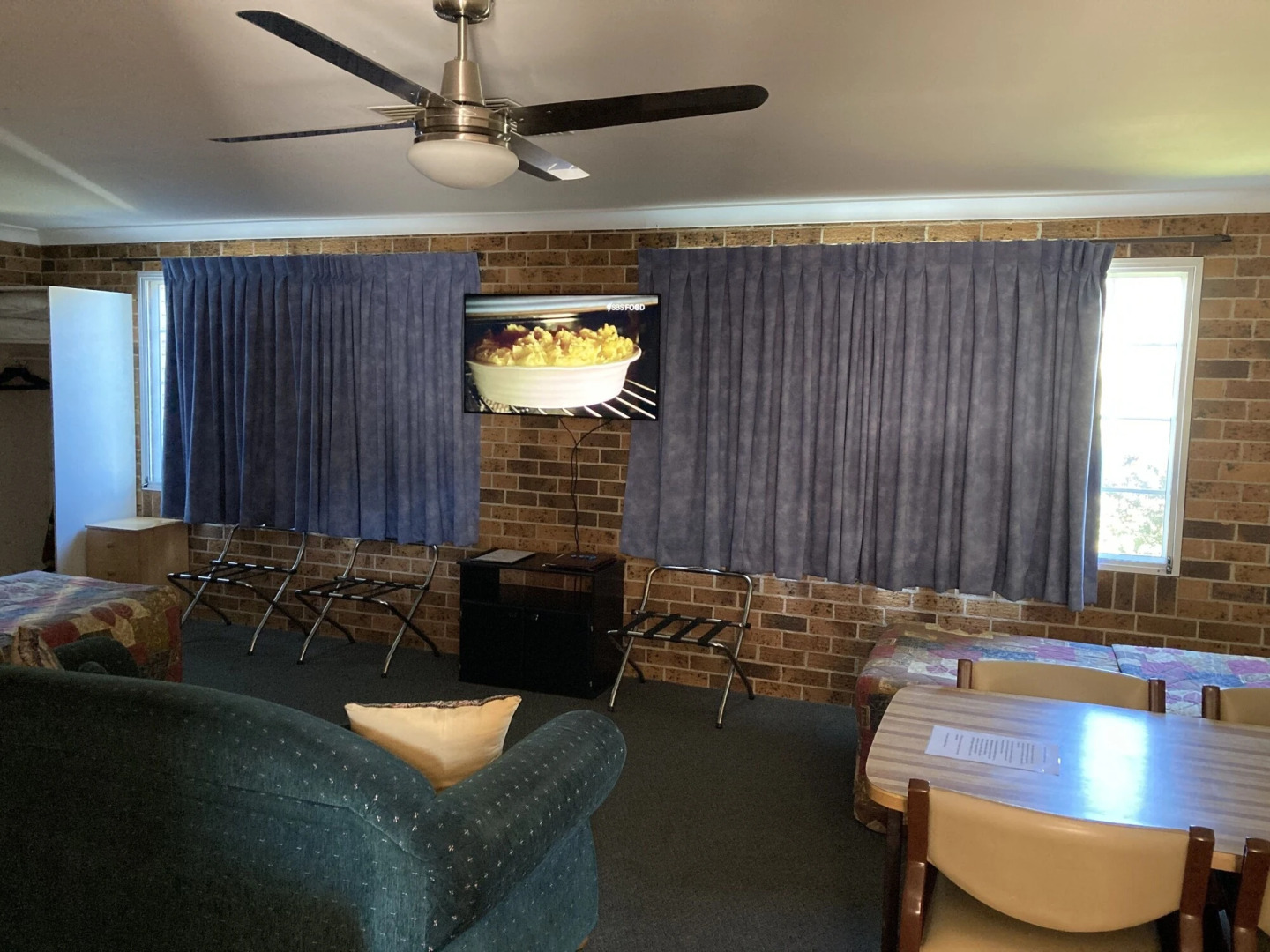 Golden Grain Motor Inn