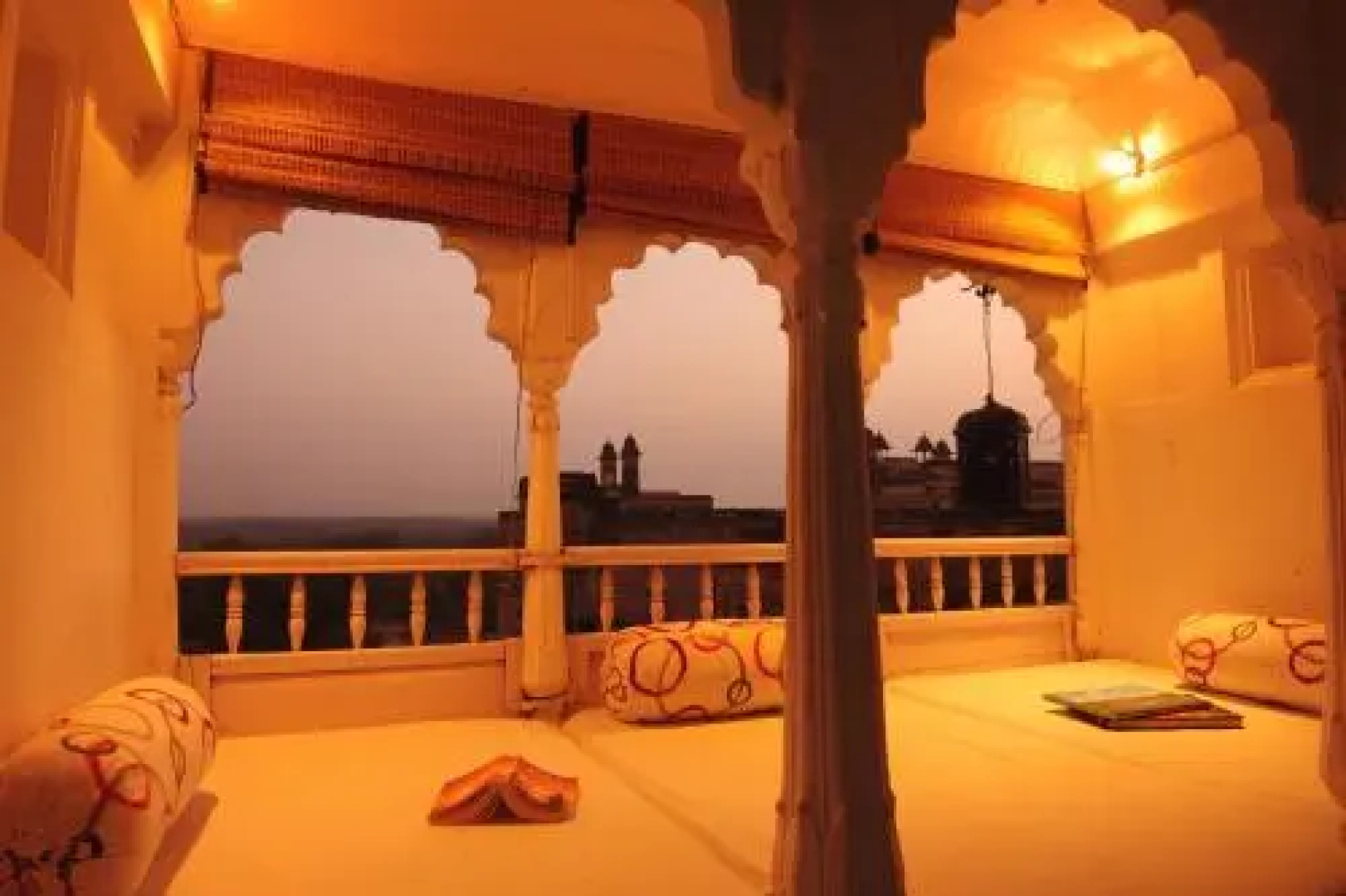 Sheesh Mahal