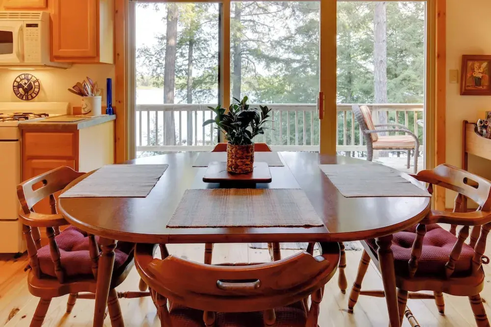 Waterfront Mercer Cabin w/ Wraparound Porch!