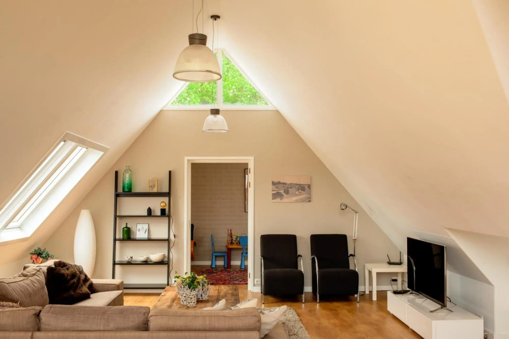 Family Villa Near the Ijsselmeer and Forrest