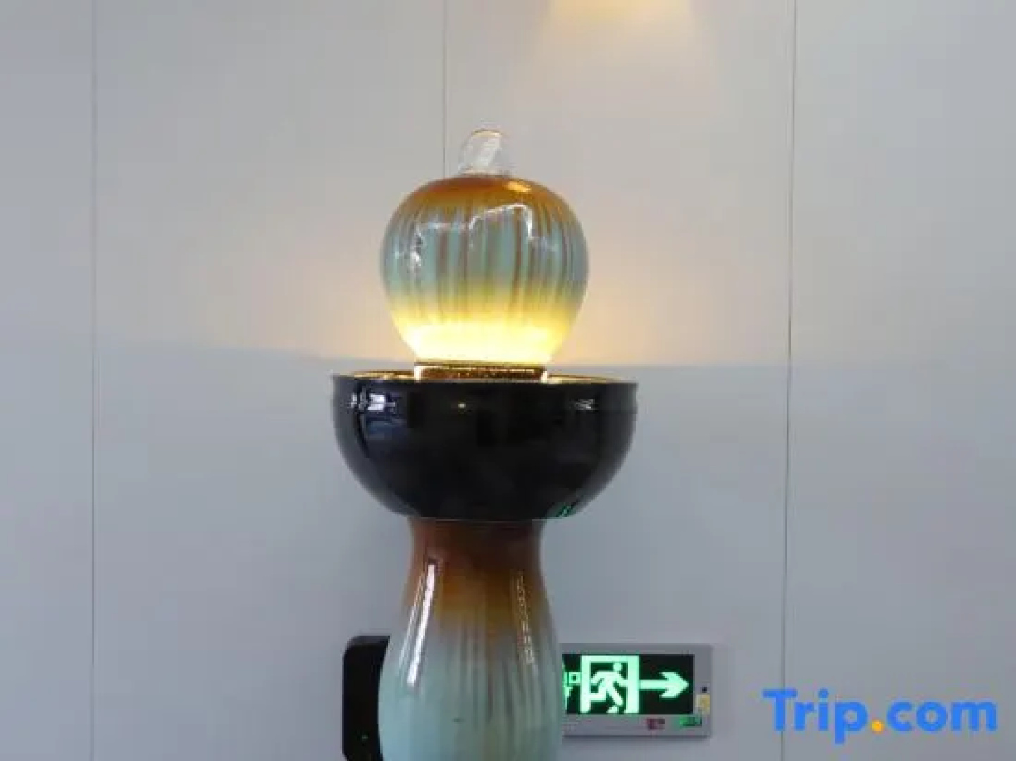 Tianzhuyuan Intelligent Hotel (Baiyin Jingtai People's Cultural Square Railway Station)