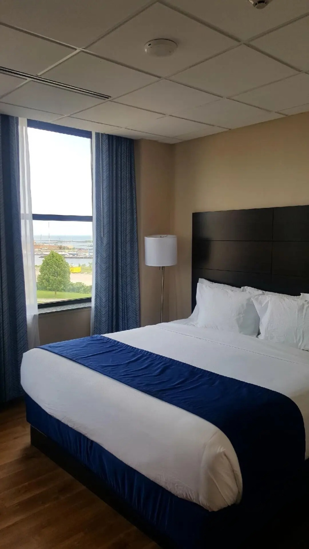 Ariel Broadway Hotel
