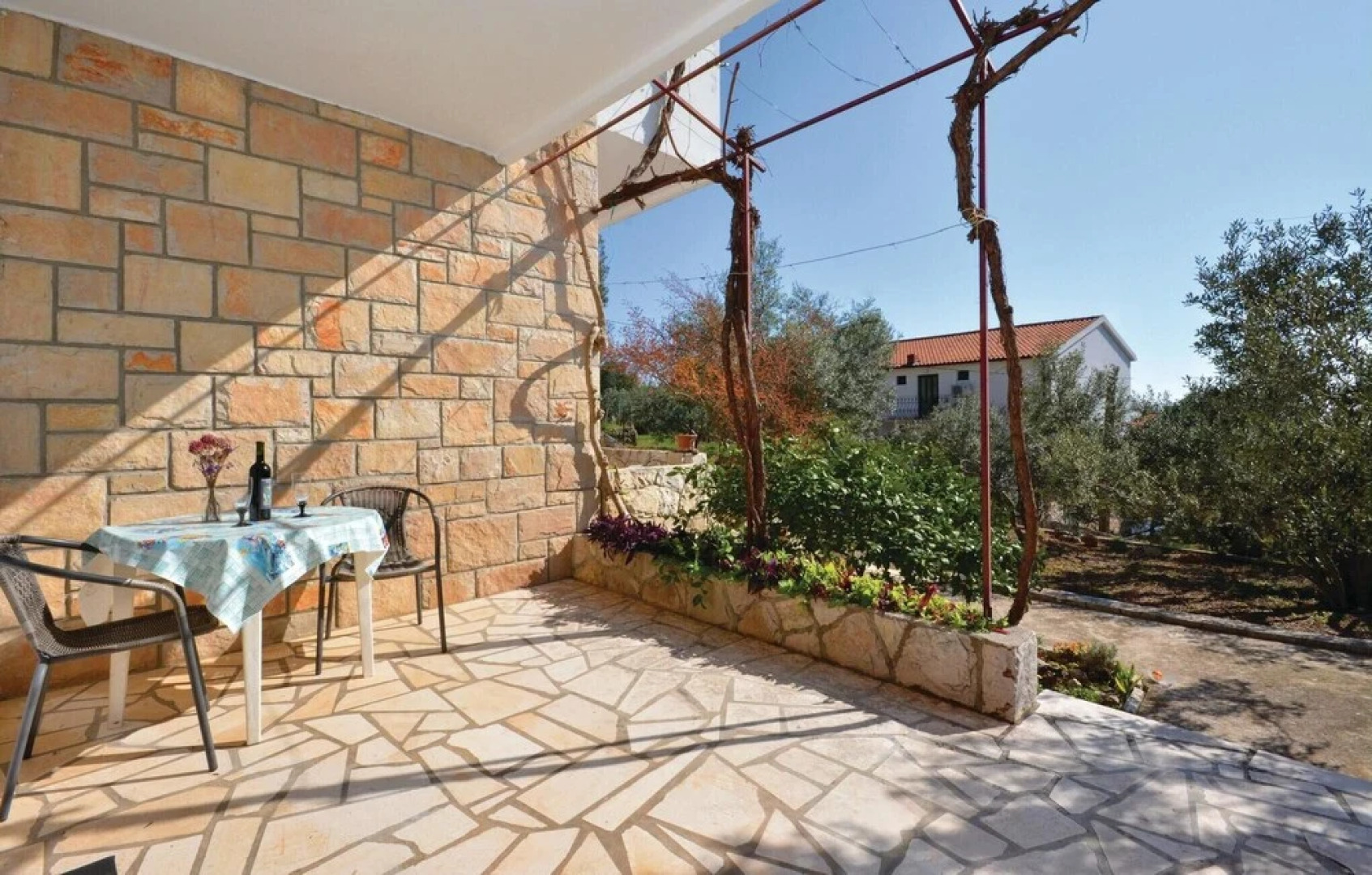 Amazing Home in Ivan Dolac With Wifi and 1 Bedrooms