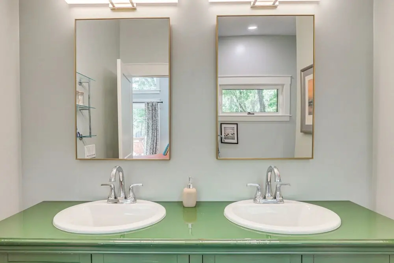 Peaceful Edisto Island Home, 1 Mi to State Park!