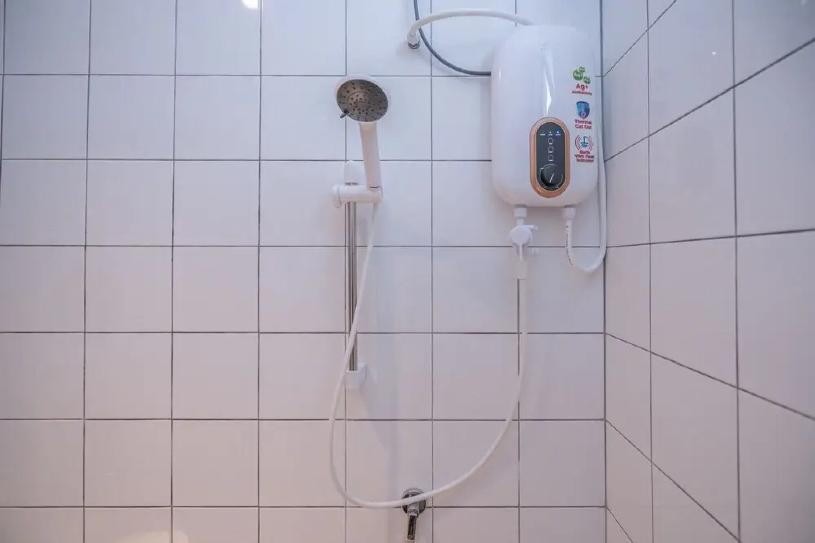 Oyo Home 89574 Studio Imperio