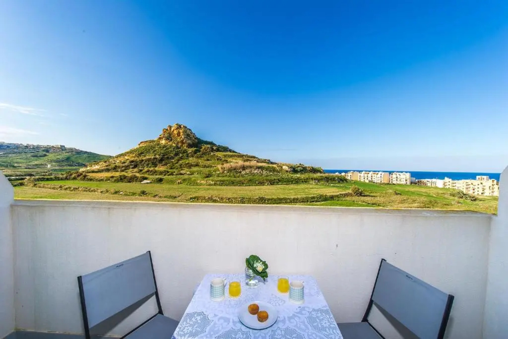 Hillock Residence Apartments