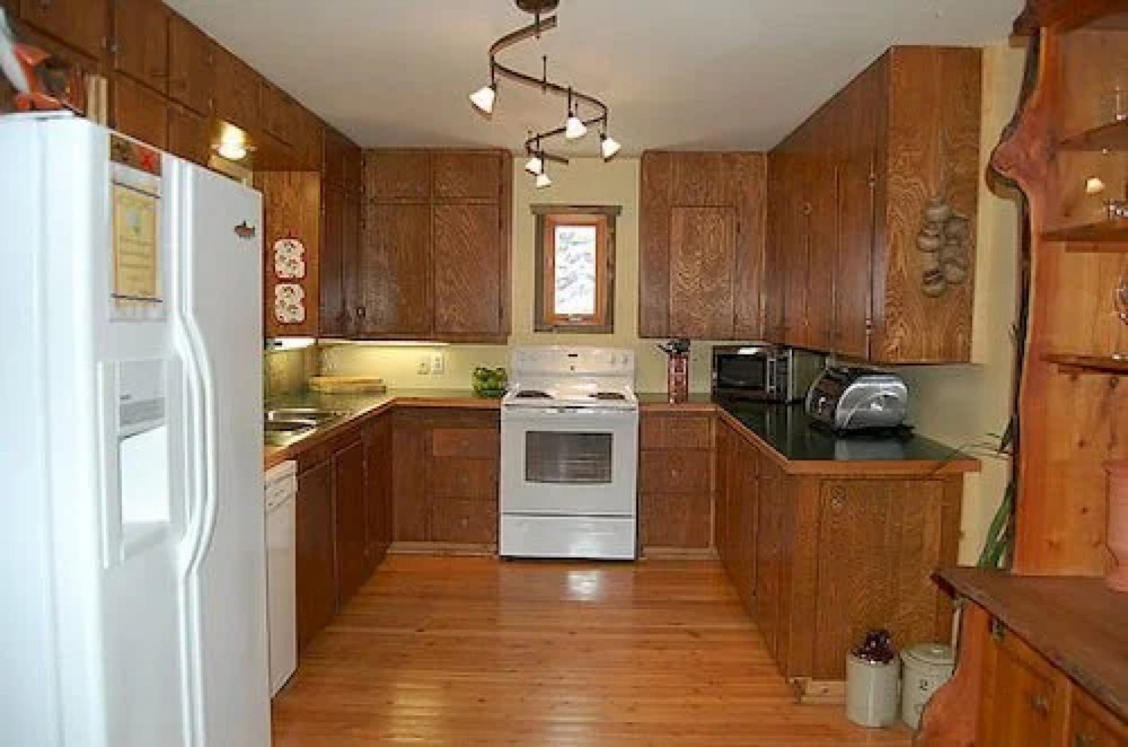 Fernie Tightlines Lodge