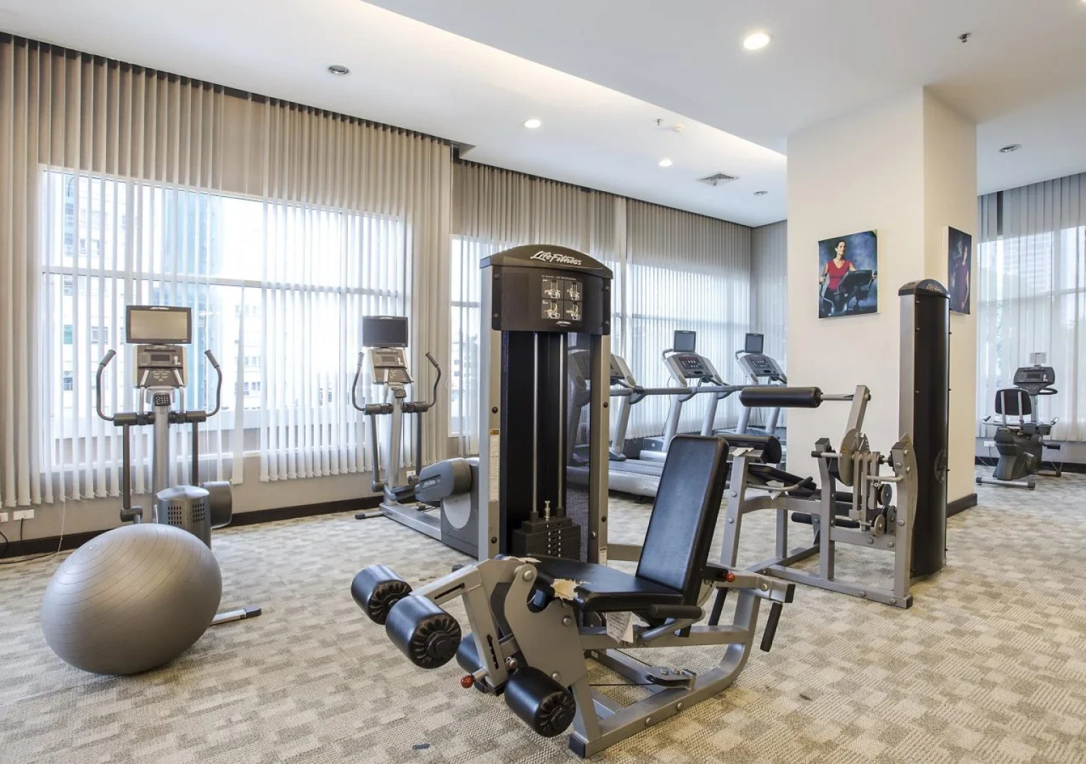 The Narathiwas Hotel & Residence Bangkok