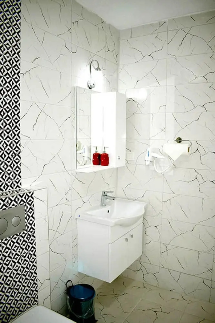 Saranda Teras Pansiyon