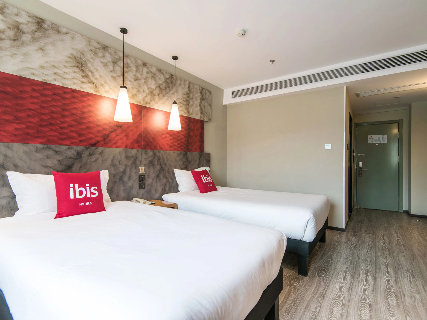 ibis Lanzhou Dongfanghong Plaza Hotel