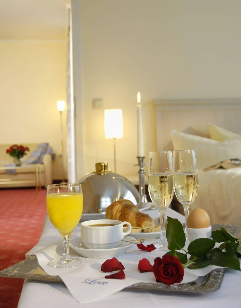 LOEV - VELA Hotel