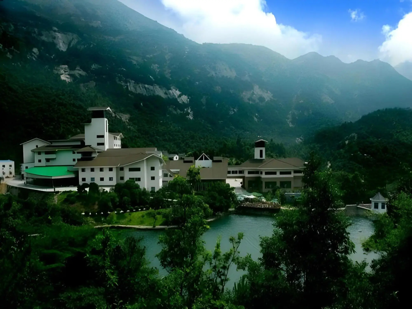Yaoxi Dynasty Hotel