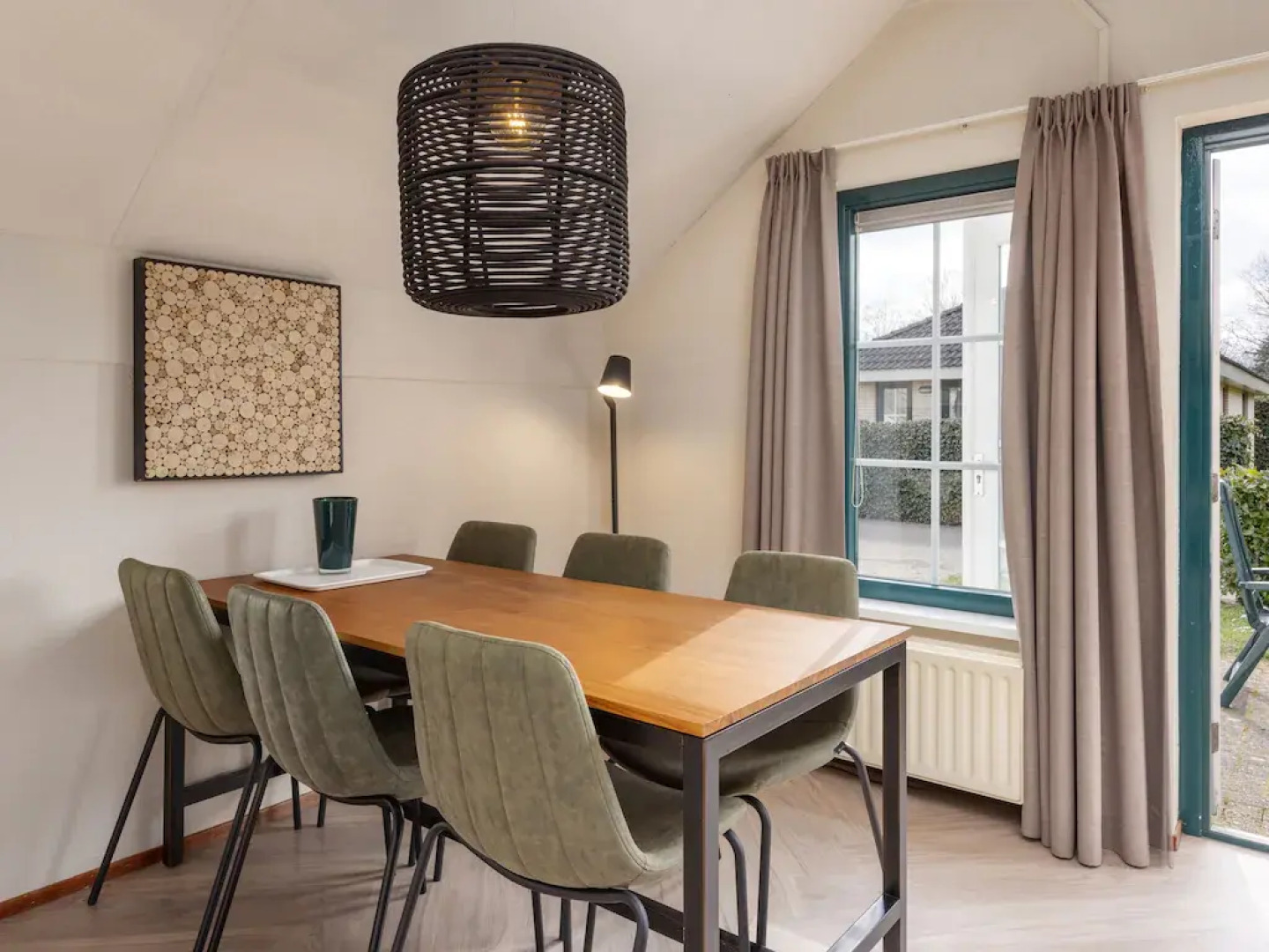 Bungalow in Veluwe Near Harderwijk