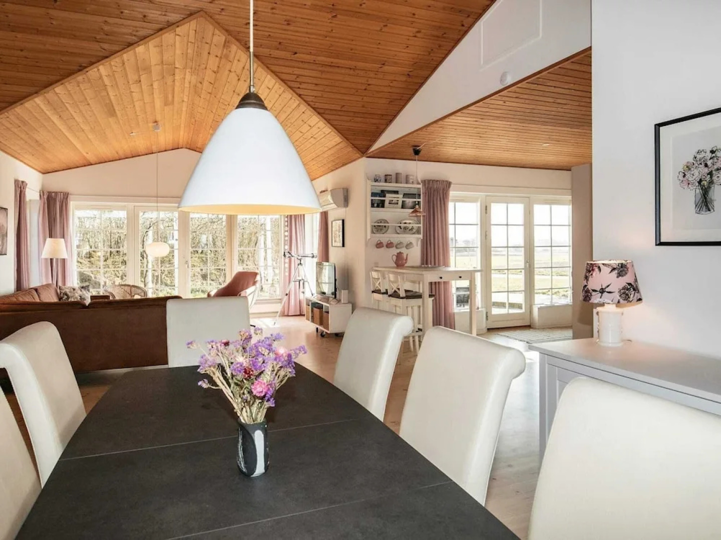 6 Person Holiday Home in Millinge