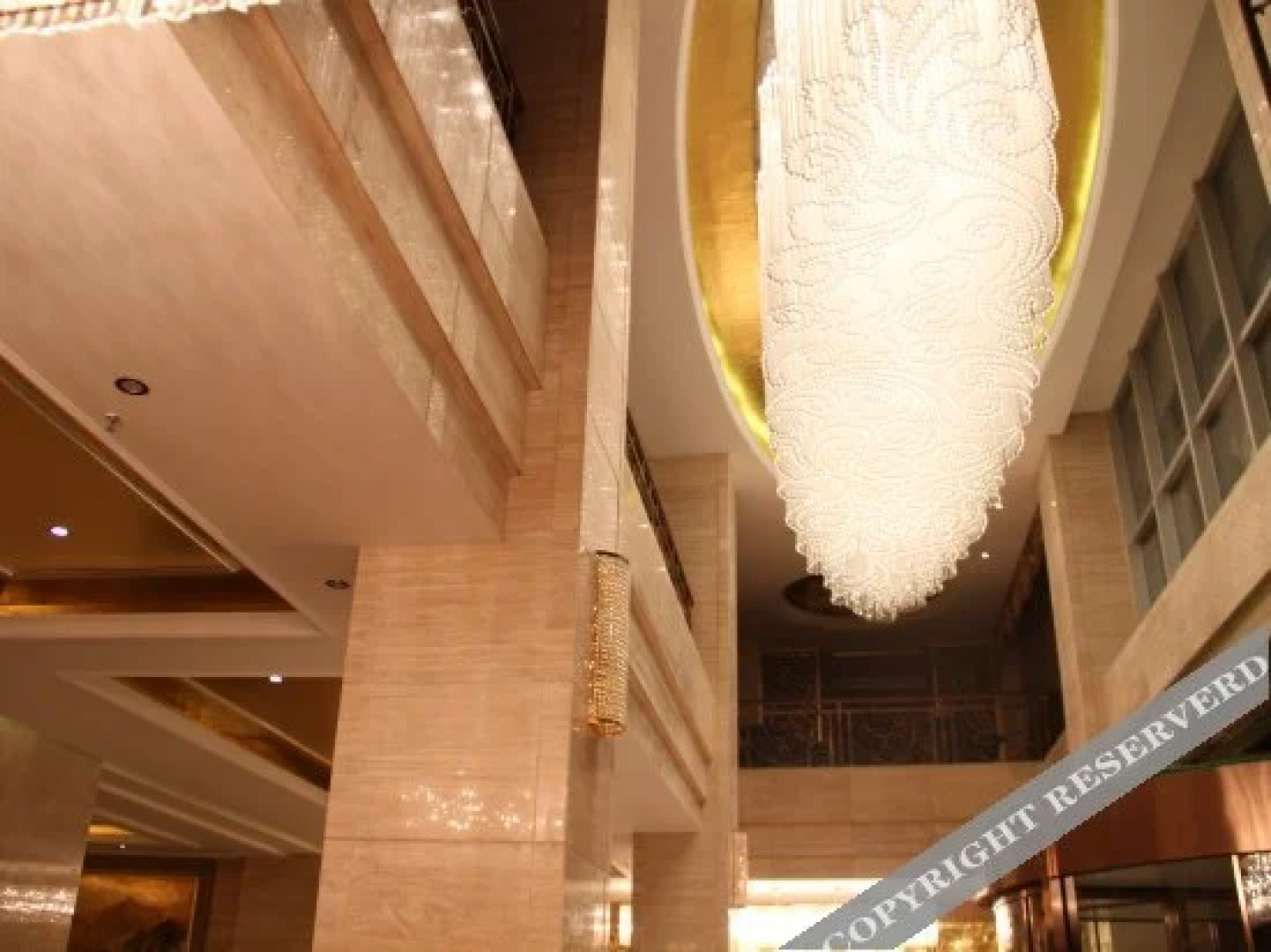 Urba Bona Hotel (Golmud Railway Station & Kunlun Park Branch)