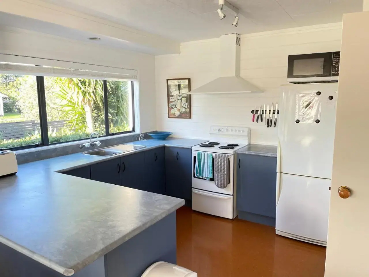 Hahei Beach House - 3 Bedroom