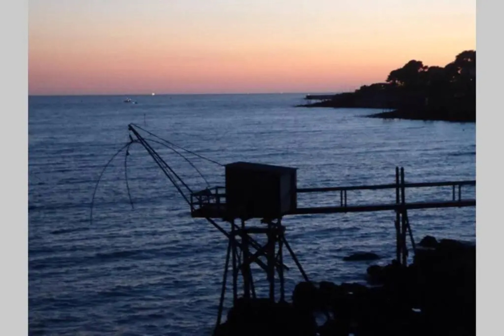 Appartement en RDC avec terrasse face a la mer