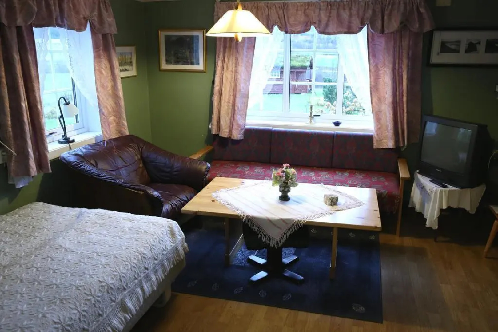 Knausen Cottages