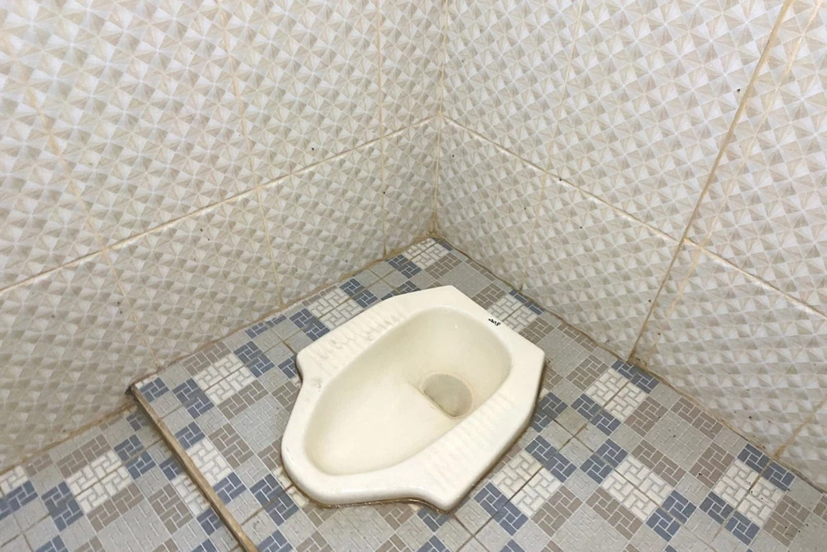 Hotel O Kebun Manis Homestay Near Lapangan Bola Volly Batu Kumbung