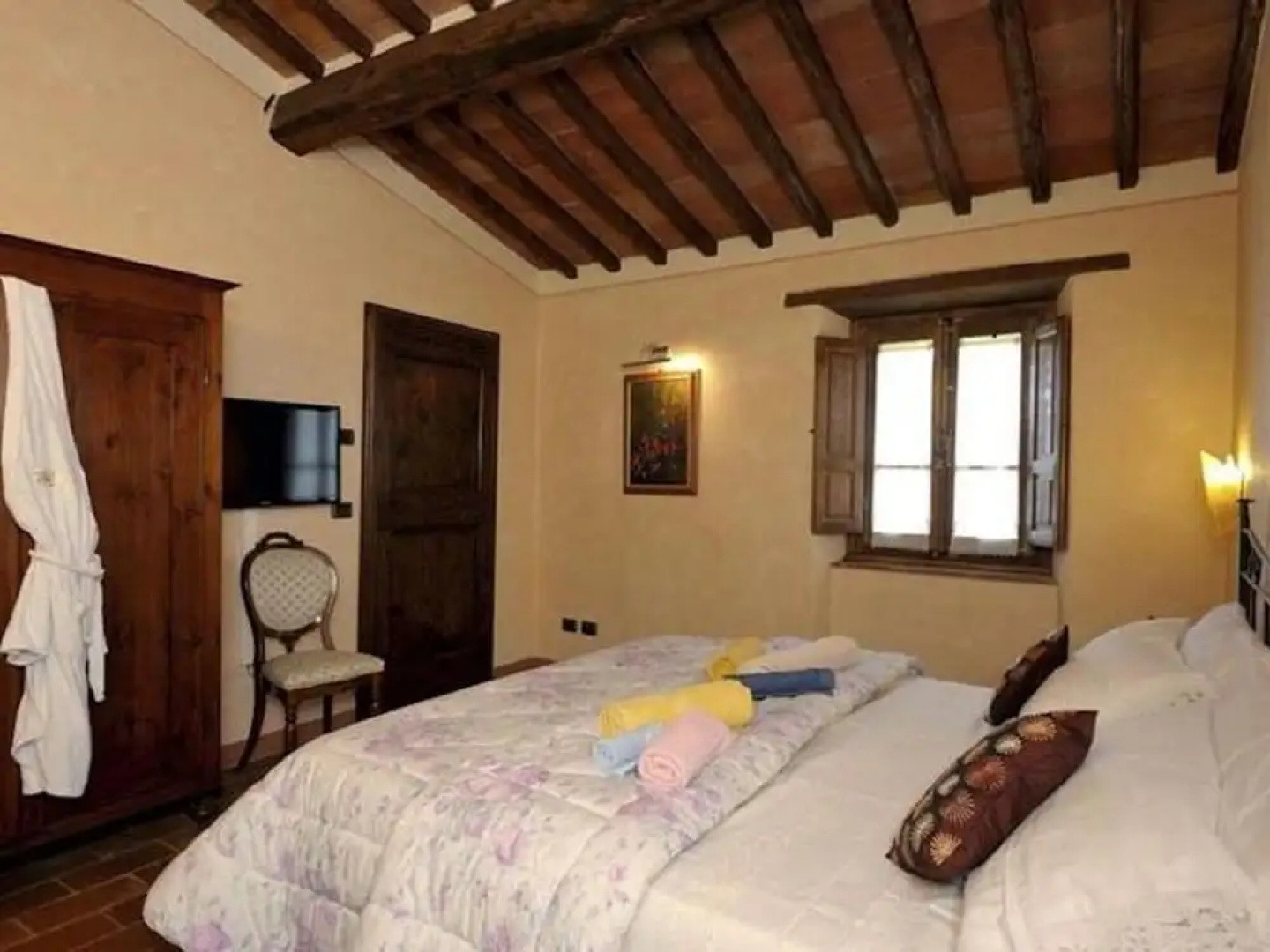 Tuscan Villa With Sauna