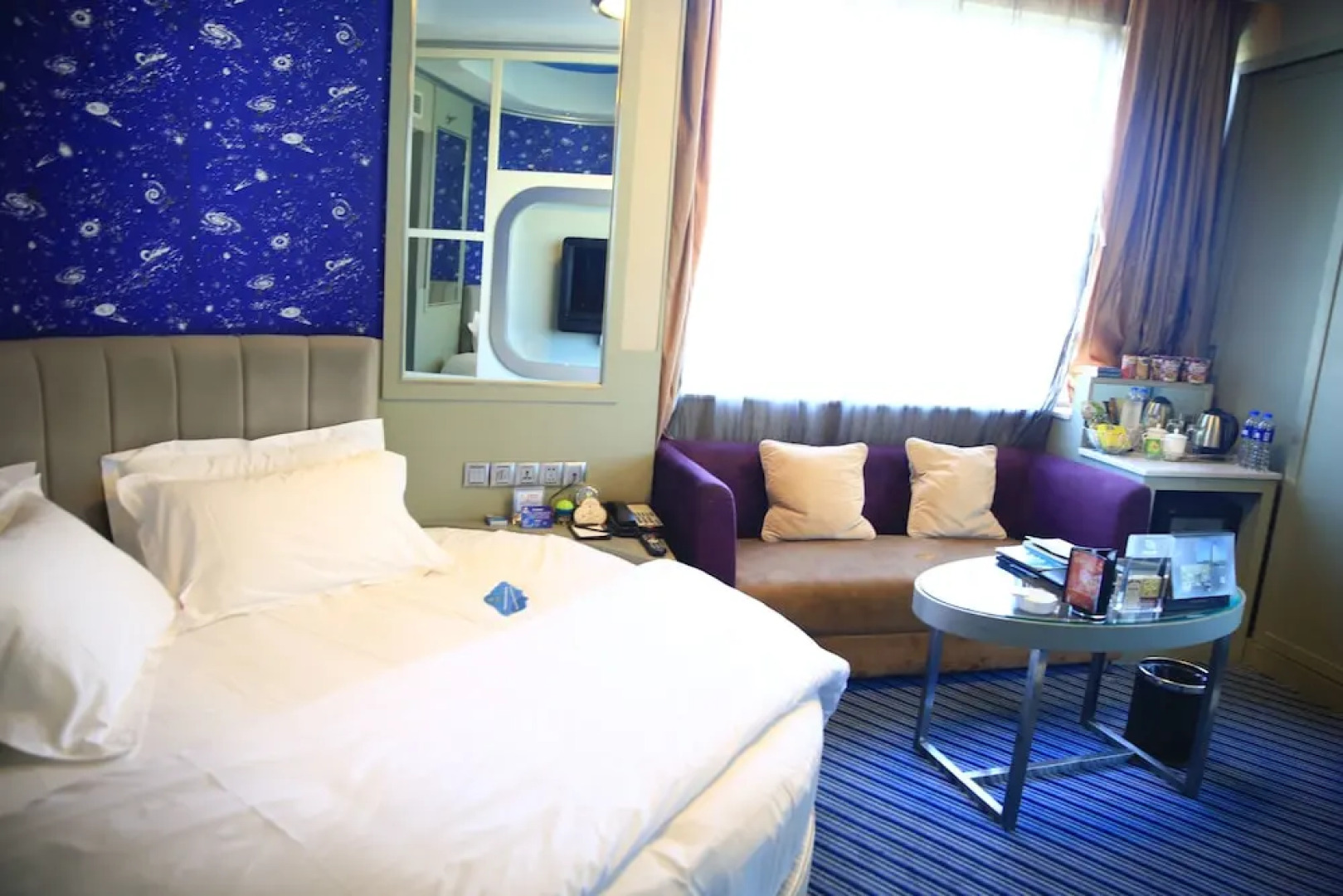 Yaxiang Jinling Palace