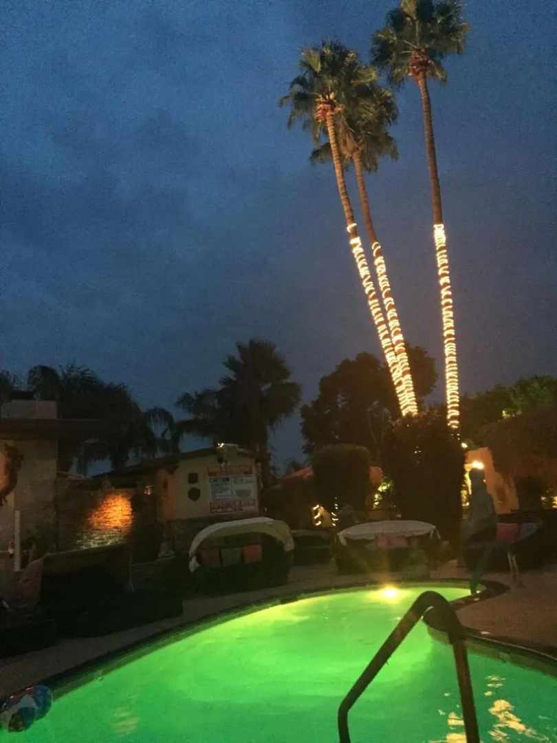 Sea Mountain Inn Nude Resort and Spa - Adults Only