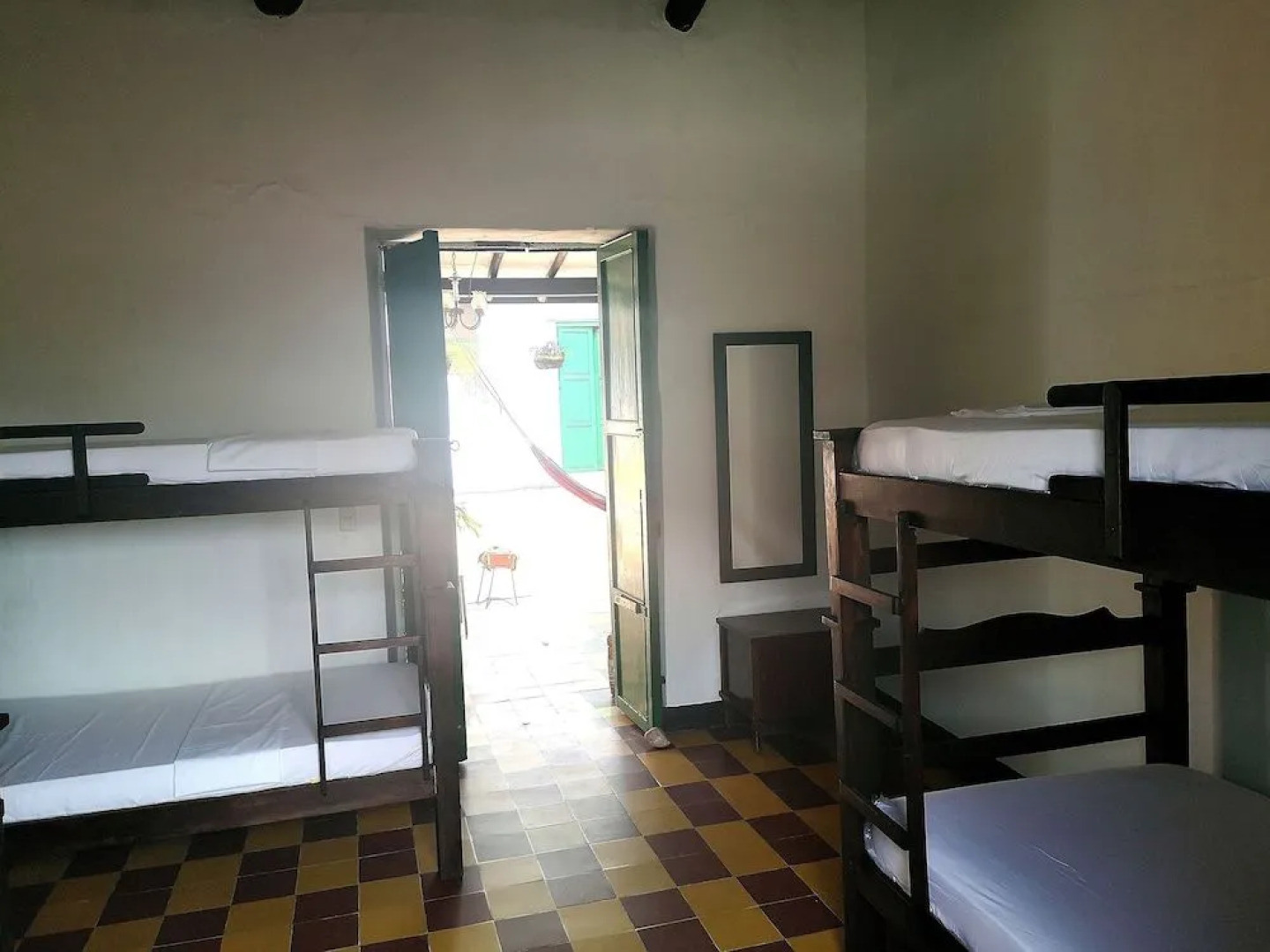 Green Door Hostal San Gil - Hostel