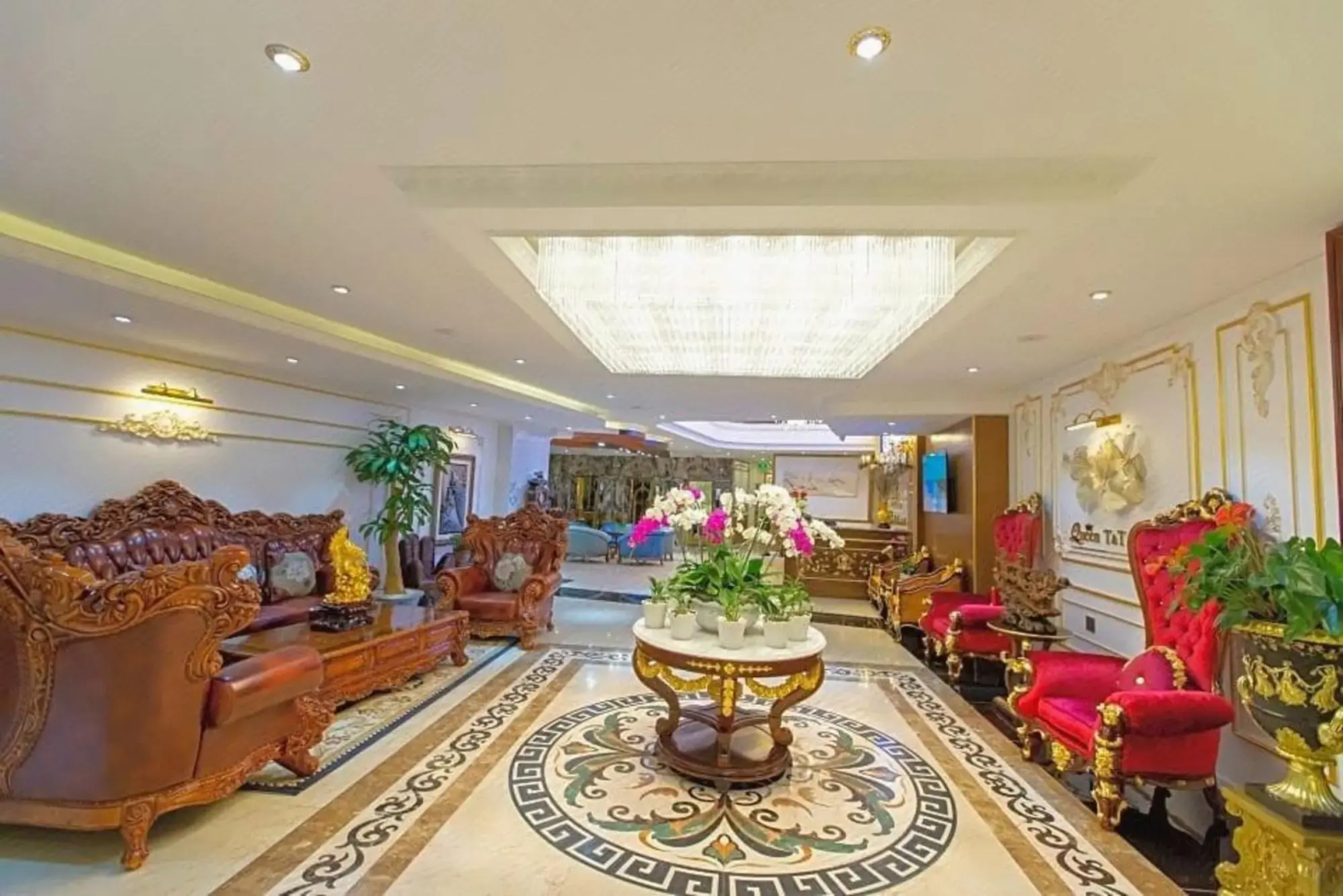 Queen T&T Dalat Hotel