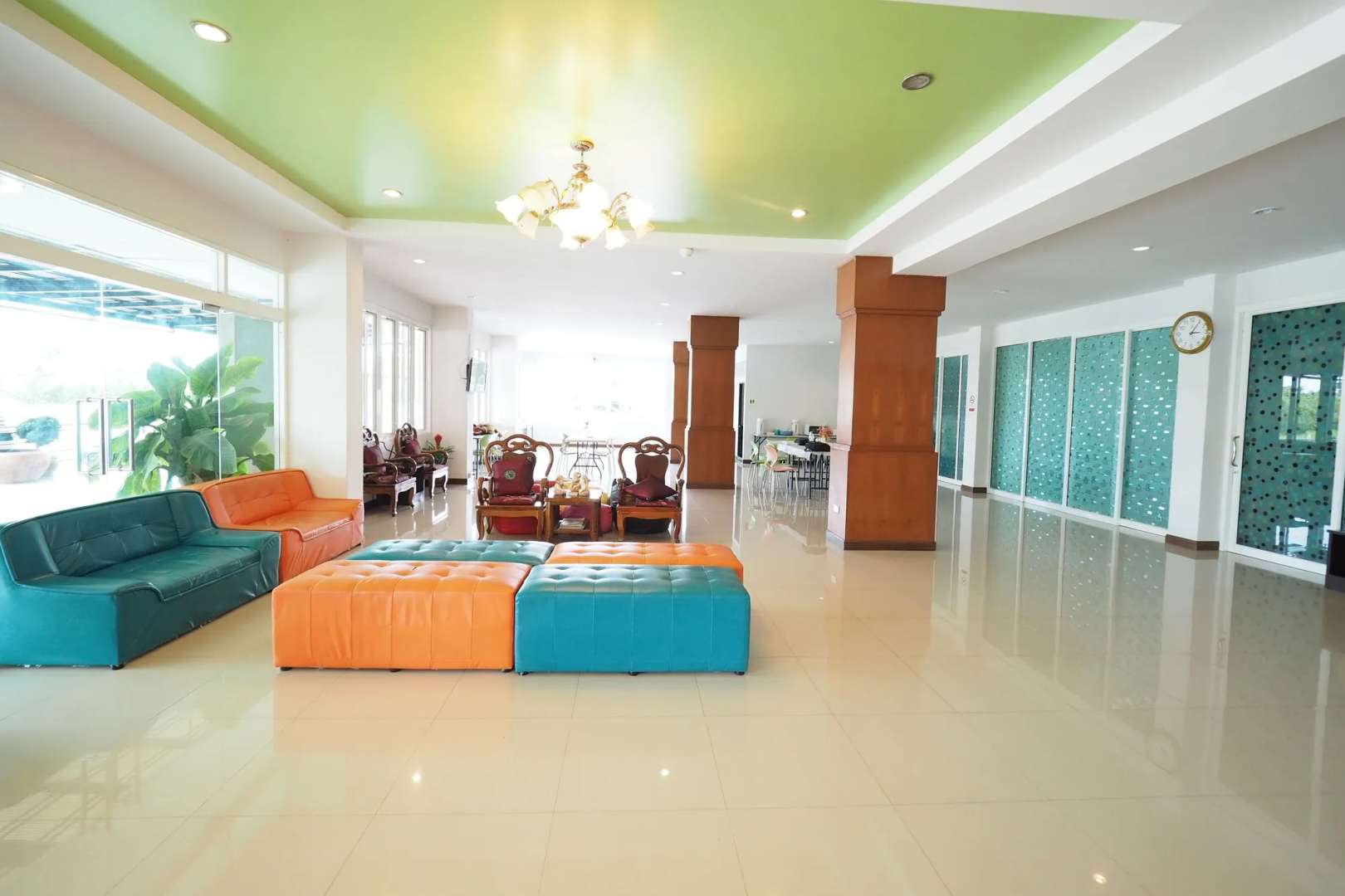 Phuhi Hotel