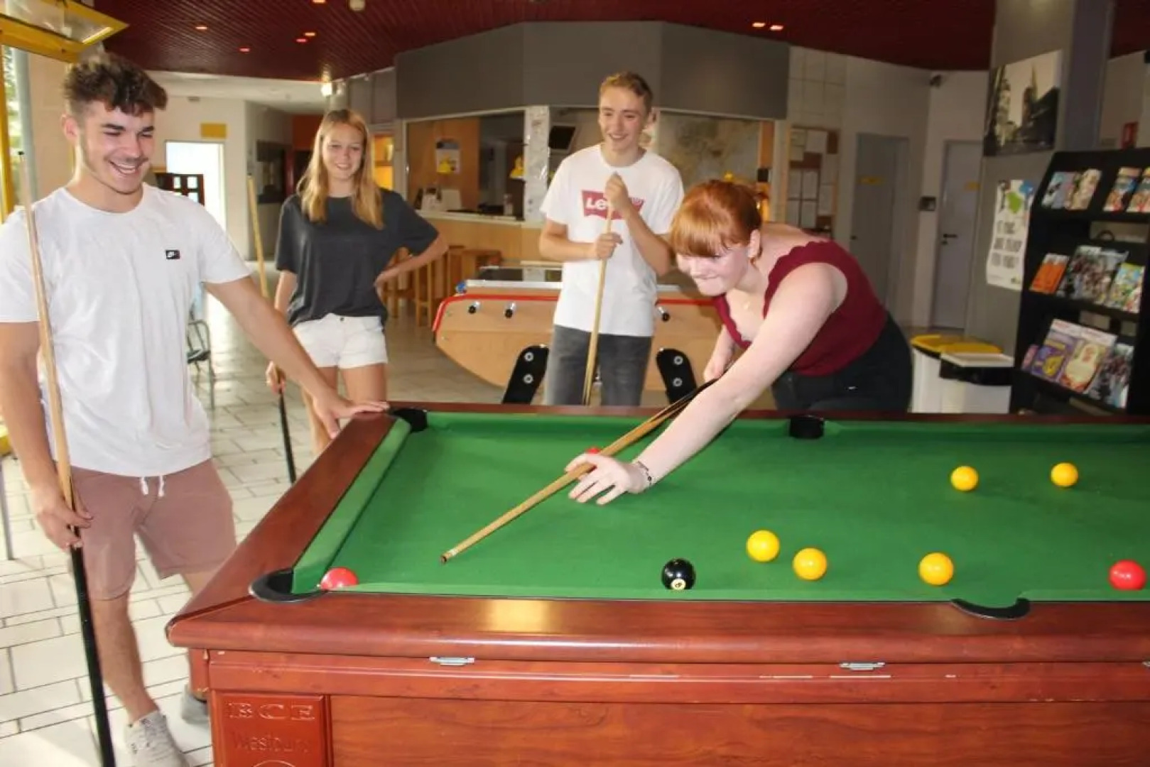 Auberge De Jeunesse Strasbourg - 2 Rives