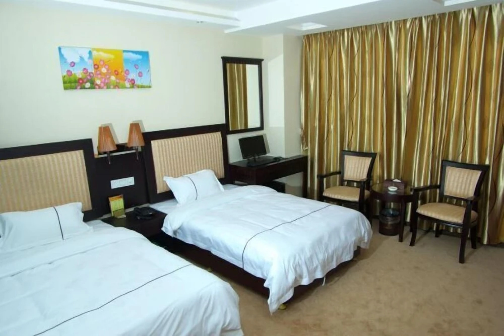 Hengfeng Business Hotel