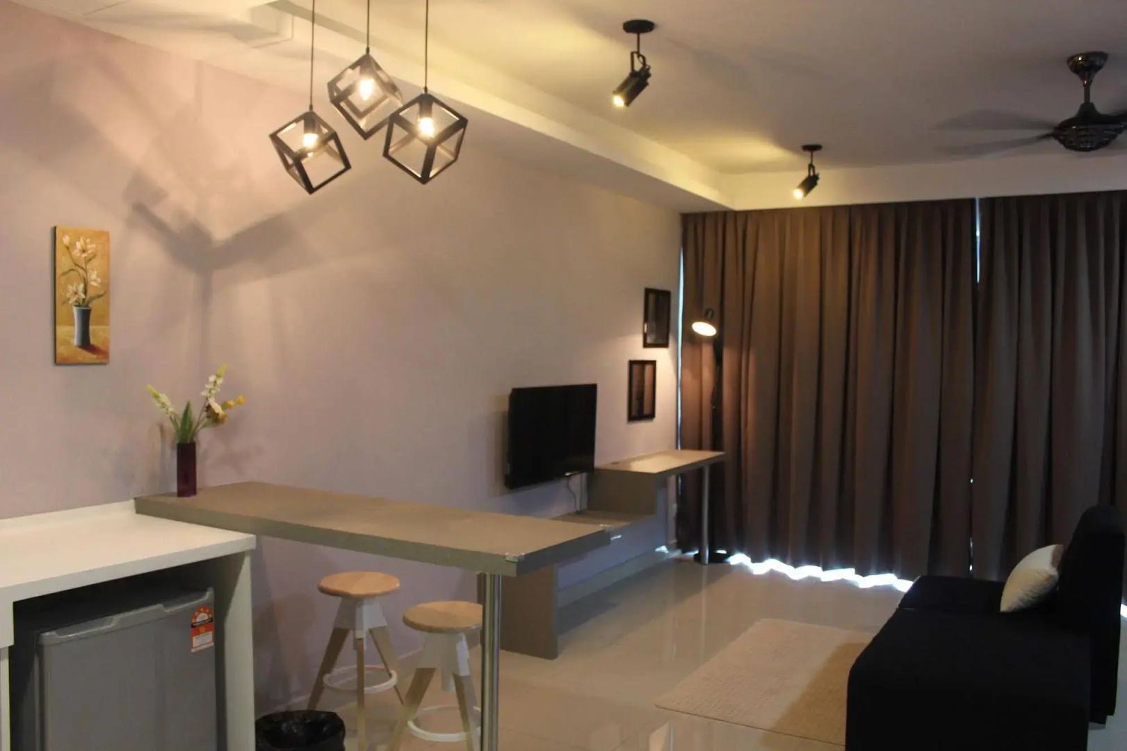 De Houz - Trefoil Setia Alam Home Stay