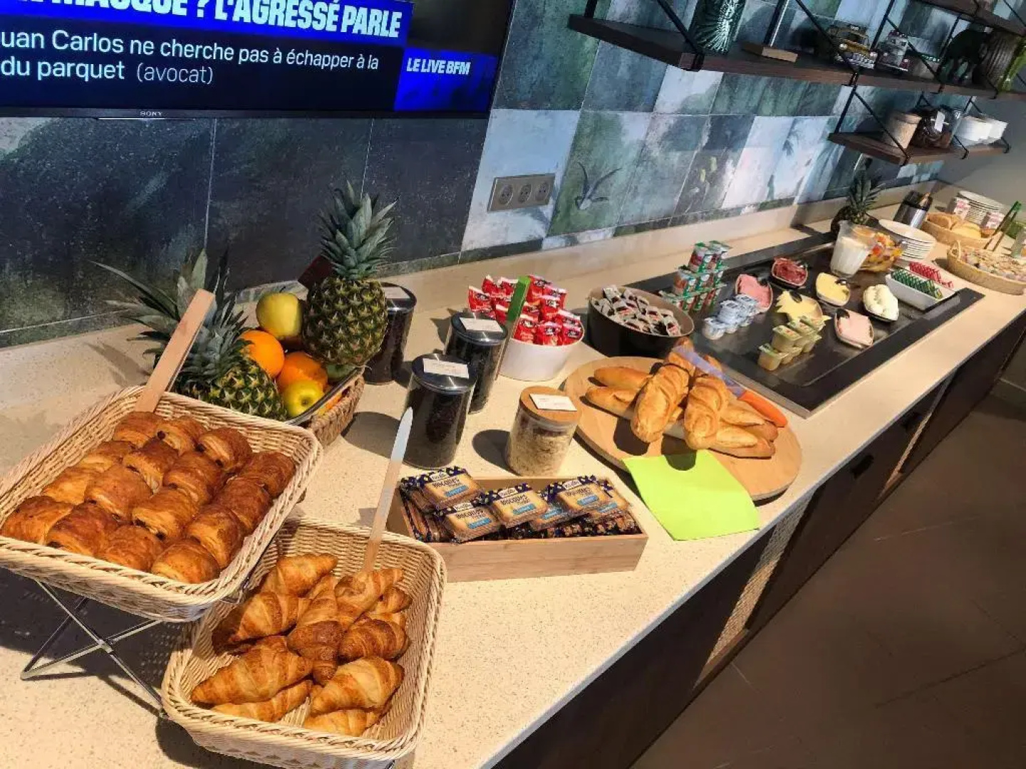 ibis Styles Clermont Ferrand Le Brezet Aeroport