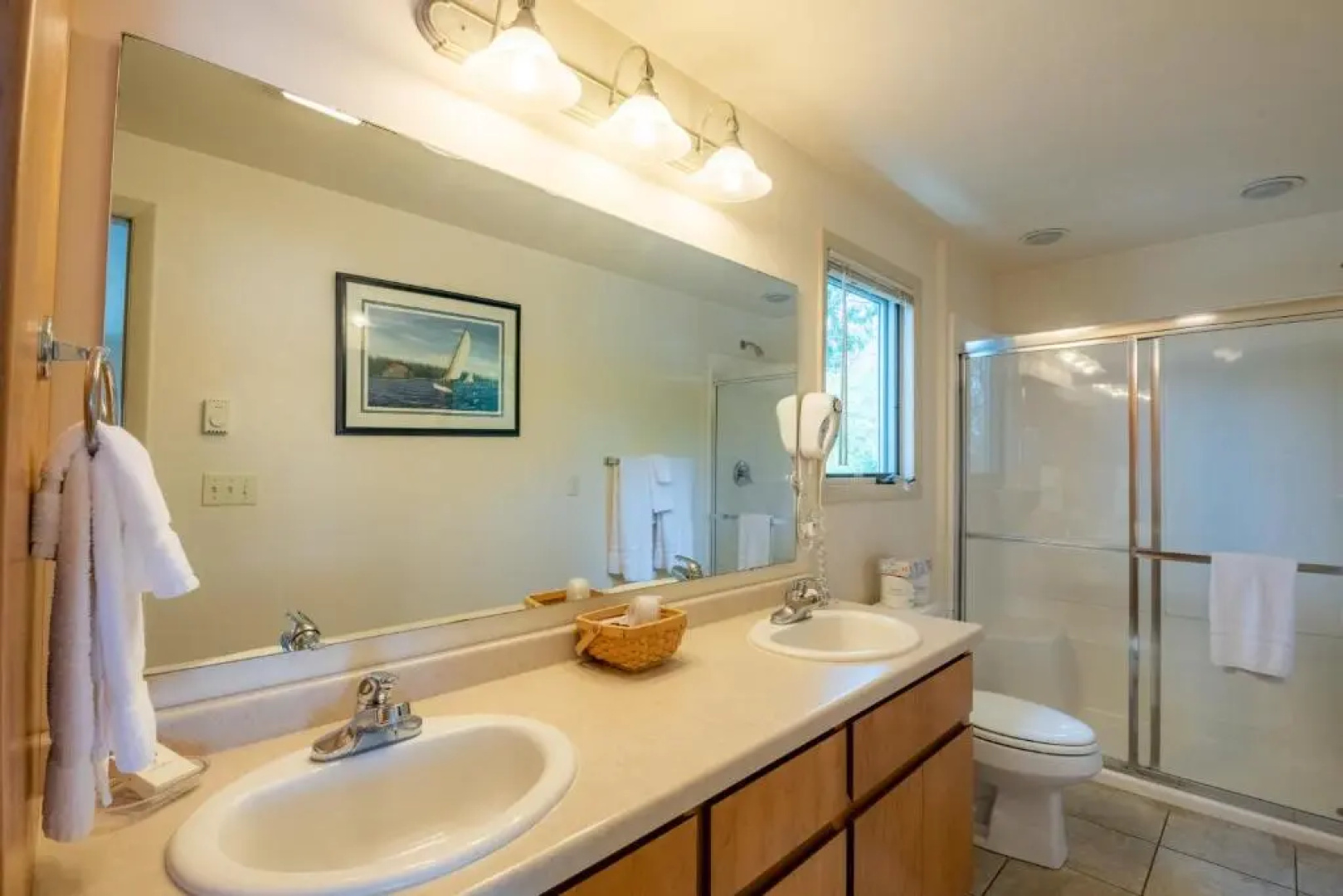 Harbor Guest House