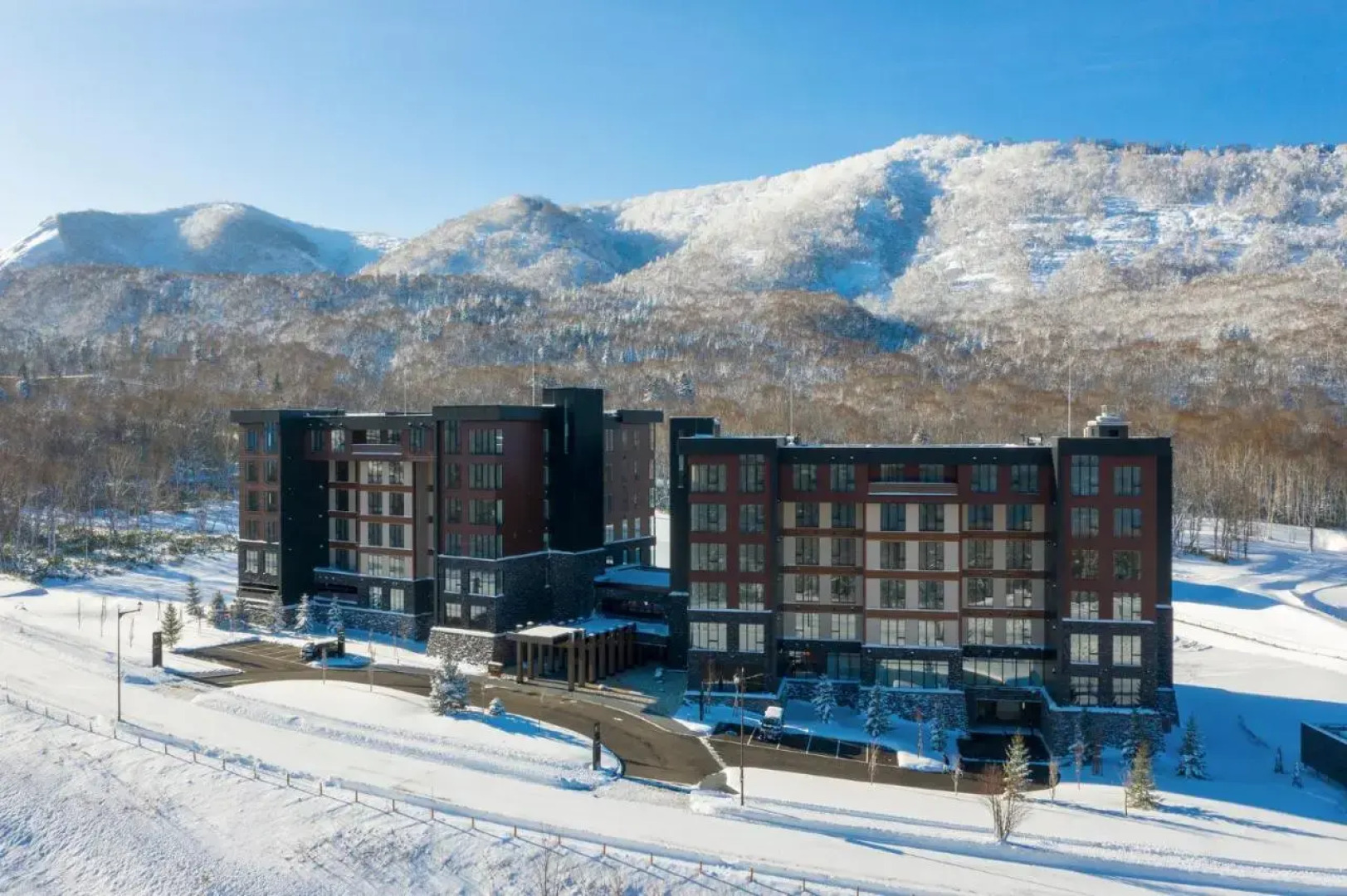 Yu Kiroro, Ski-in Ski-out Luxury Residences