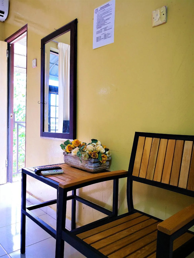 Zahaar Hotel