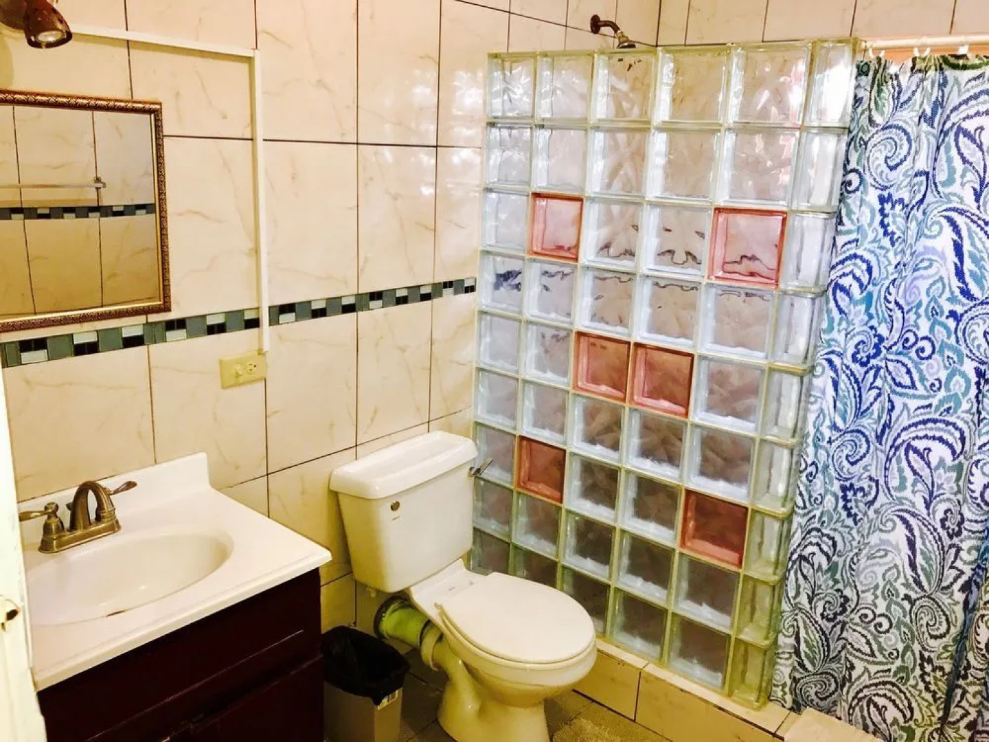 Bagos Eco Retreat & Cafe